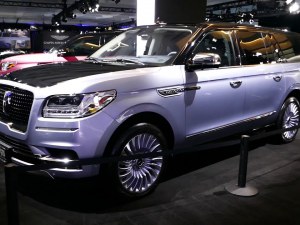 2023 Navigator Vs Escalade SUV Deals