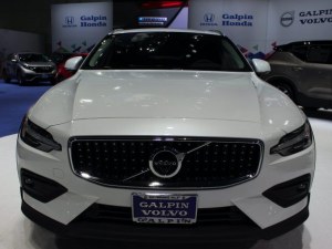 2022 V60 For Sale