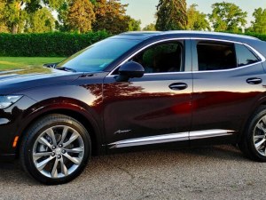 Best 2022 Luxury Subcompact CUVs