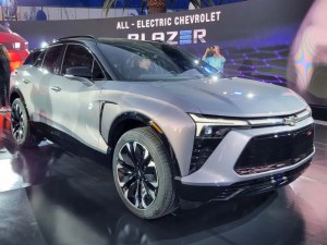 2023 Midsize EV SUVs