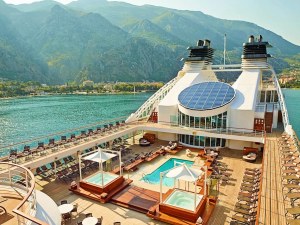 Galapagos Islands Luxury Cruises