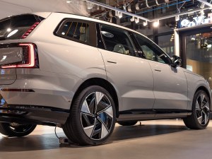 New Volvo Xc40s