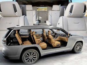 Deals On New 2026 Luxury SUV Leases Seniors