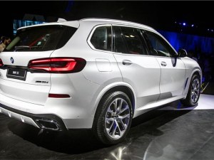2026 X5 Compact CUV