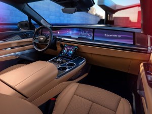 Best Deal On New 2026 Luxury CUV Leases