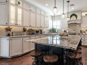 Local Kitchen Cabinets