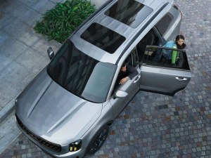 Outlander Crossover SUVs Sale
