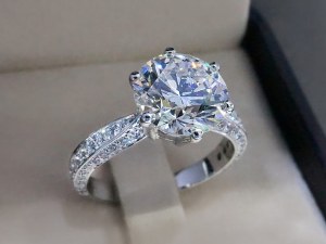 Lab Created Diamond Vs Real Diamond
