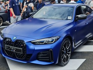 2022 I4 EV Price