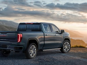 New GMC Canyon