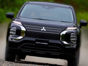 New 2026 Outlander SUV Offers