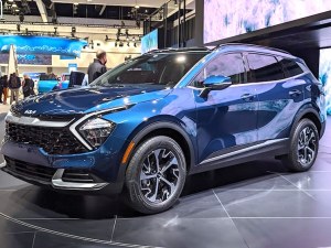 2022 Sportage Vs Forester Crossover SUVs