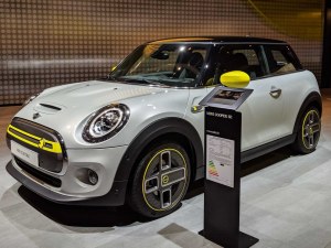 2023 EV Compact CUV