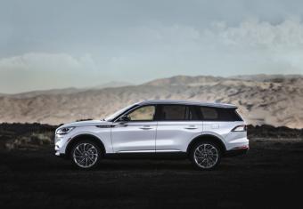 Check Out The 2020 Lincoln Aviator