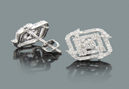 Wear the Latest Trendy Earring Designs and Feel Gorgeous