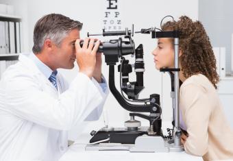 Best Places to Buy Glasses with Free Eye Exams 